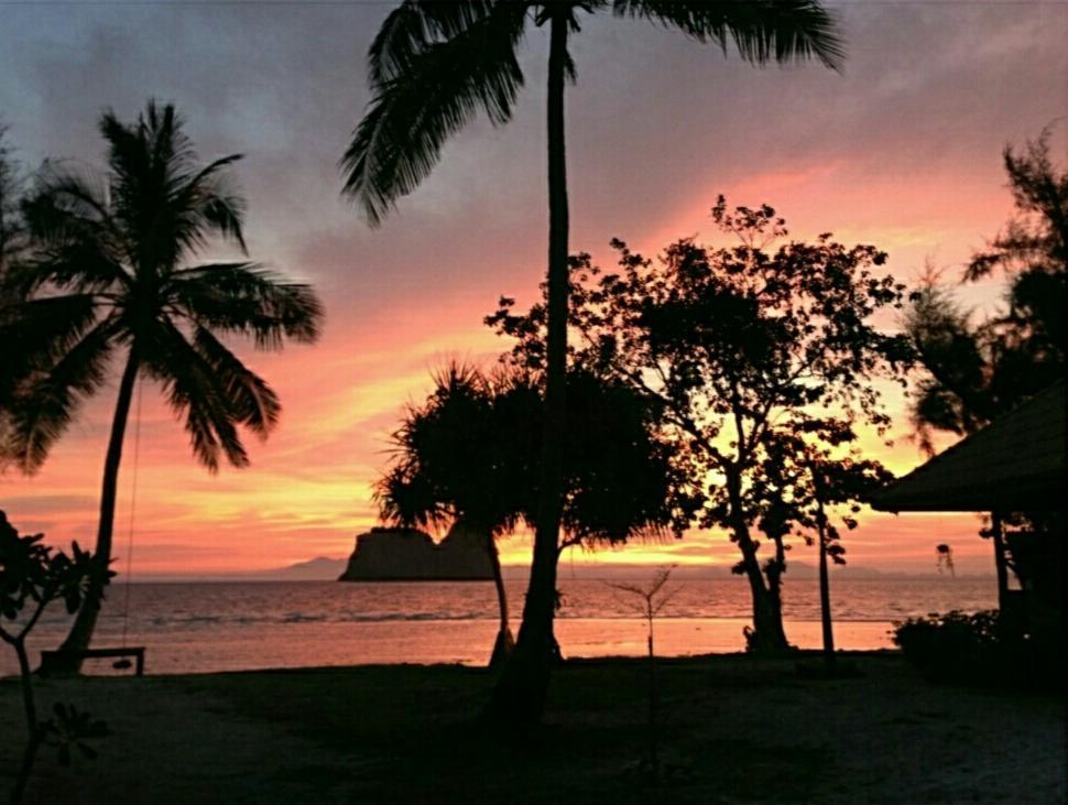 Koh Ngai Kaimuk Thong Resort Екстериор снимка
