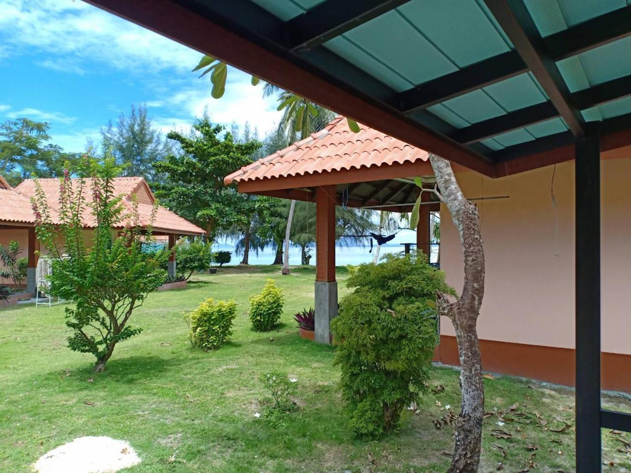 Koh Ngai Kaimuk Thong Resort Екстериор снимка