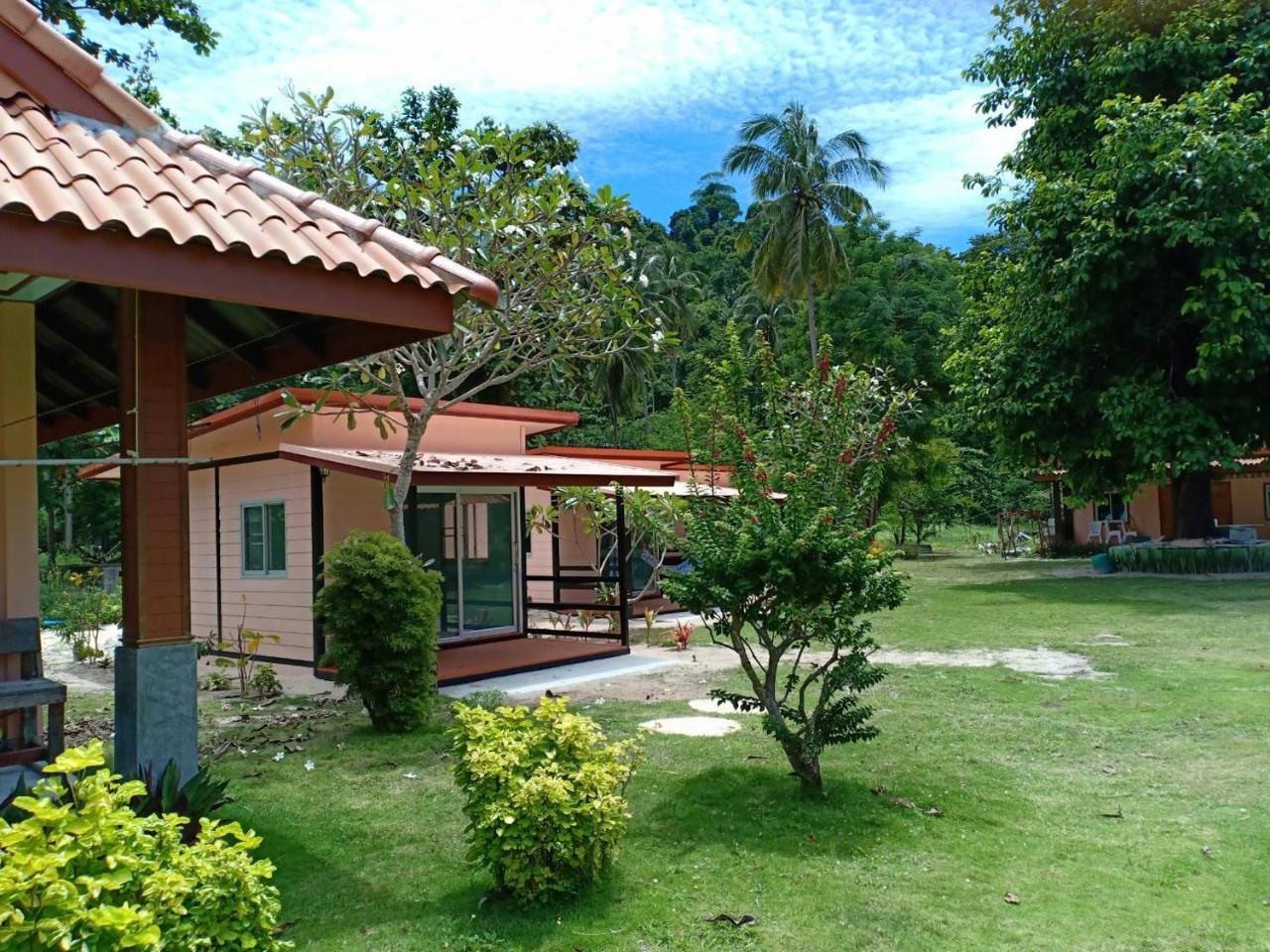 Koh Ngai Kaimuk Thong Resort Екстериор снимка